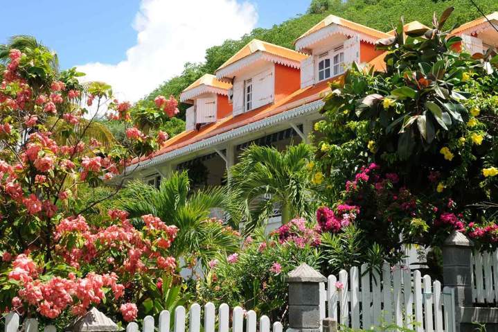 Peut-on annuler une location de scooters électriques ? Les Saintes